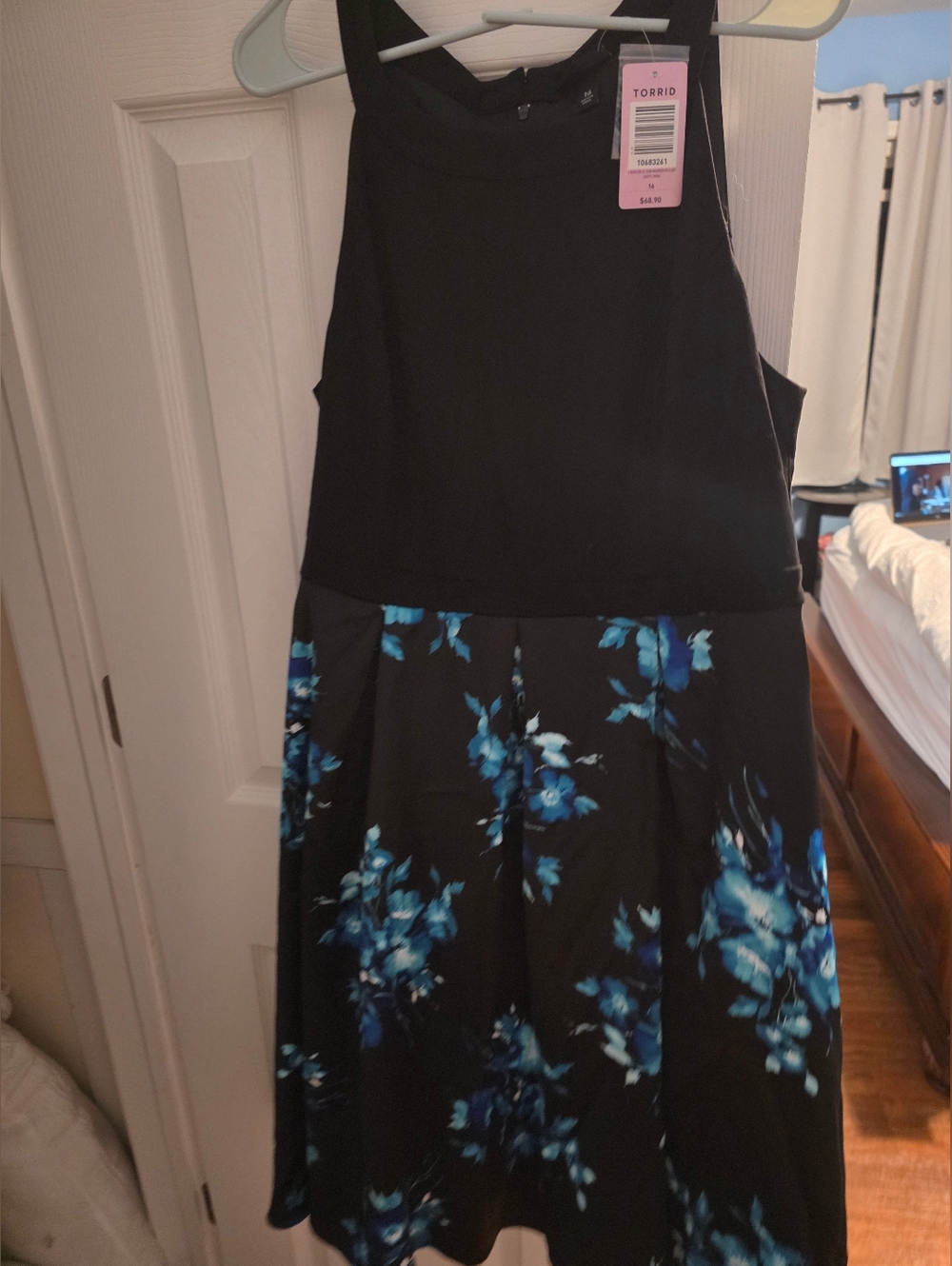 NWT Torrid Black And Blue Floral Dress